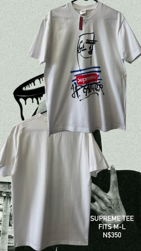 Supreme Tee fits M-L N$350