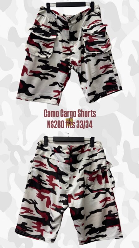 Camo Cargo Shorts N$280 fits 33/34