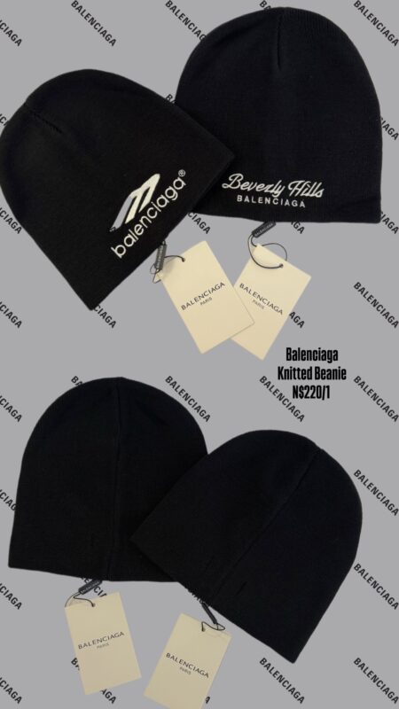 Balenciaga Knitted Beanie N$220/1