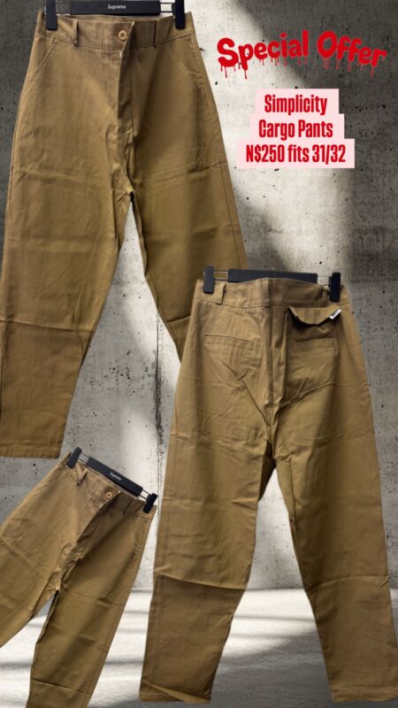 Simplicity Cargo Pants N$250 fits 31/32