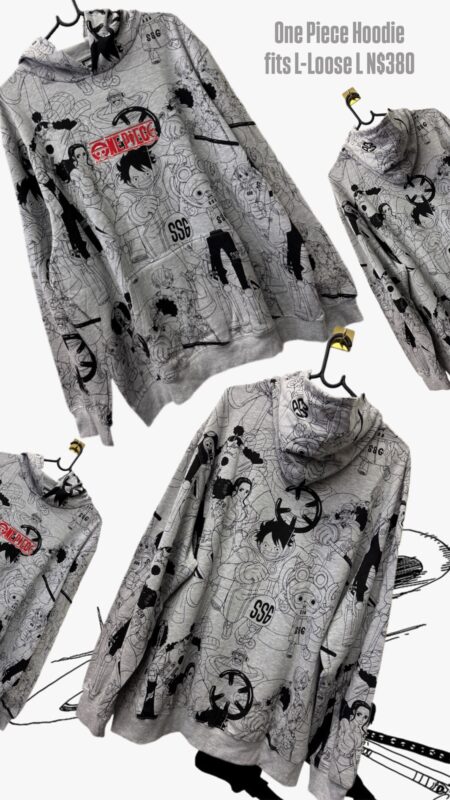 One Piece Hoodie fits L-Loose L N$380