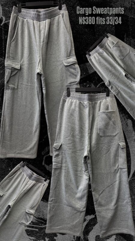 Cargo Sweatpants N$380 fits 33/34